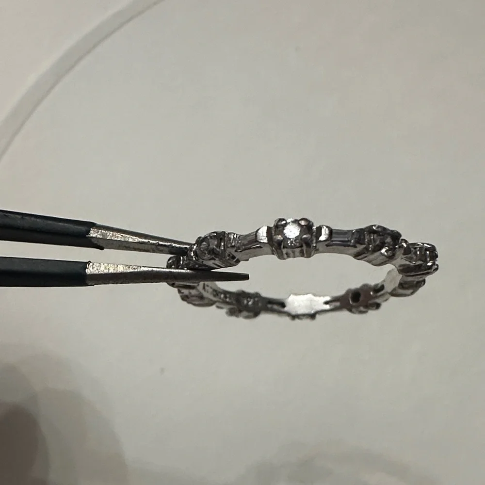 Elegant Silver Women's Ring